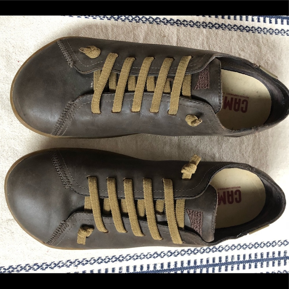 Men’s Camper shoes like new!